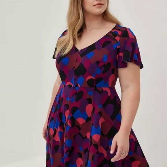 Multi Heart Flutter Mini Dress | Studio Knit V-Neck Button Front Size 2 - Picture 4 of 5